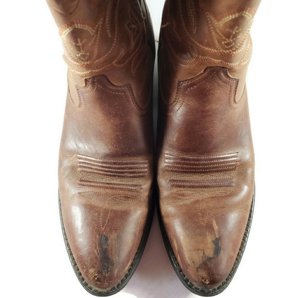 Heritage R Toe Western Boot - Picture 5 of 6